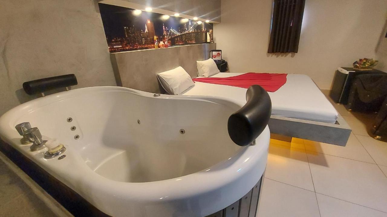 Motel Copacabana Ribeirão Preto Exterior foto